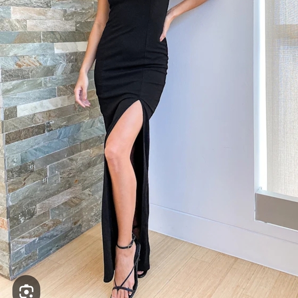 Lulu's Elegant Black Spaghetti Strap Dress Size Large Body Con Party Event Sexy - Picture 2 of 6